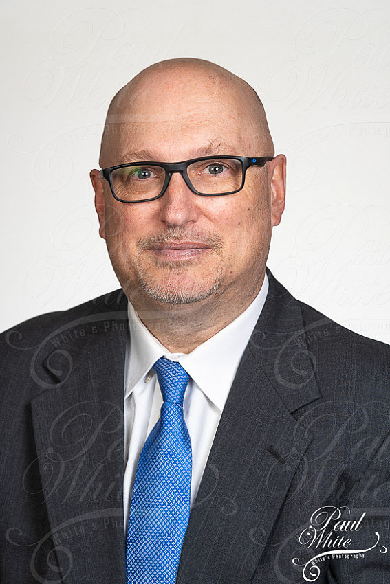 Dr. Thomas Hutson